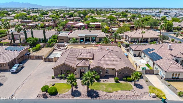 18029 W SAN JUAN Avenue, Litchfield Park, AZ 85340
