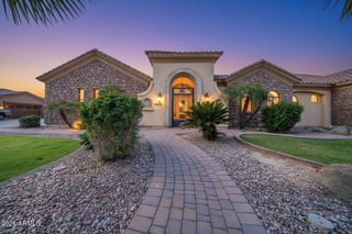 18029 W SAN JUAN Avenue, Litchfield Park, AZ 85340
