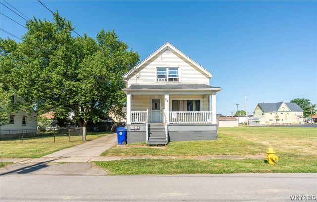 86 Fernwood Avenue, West Seneca, NY 14206