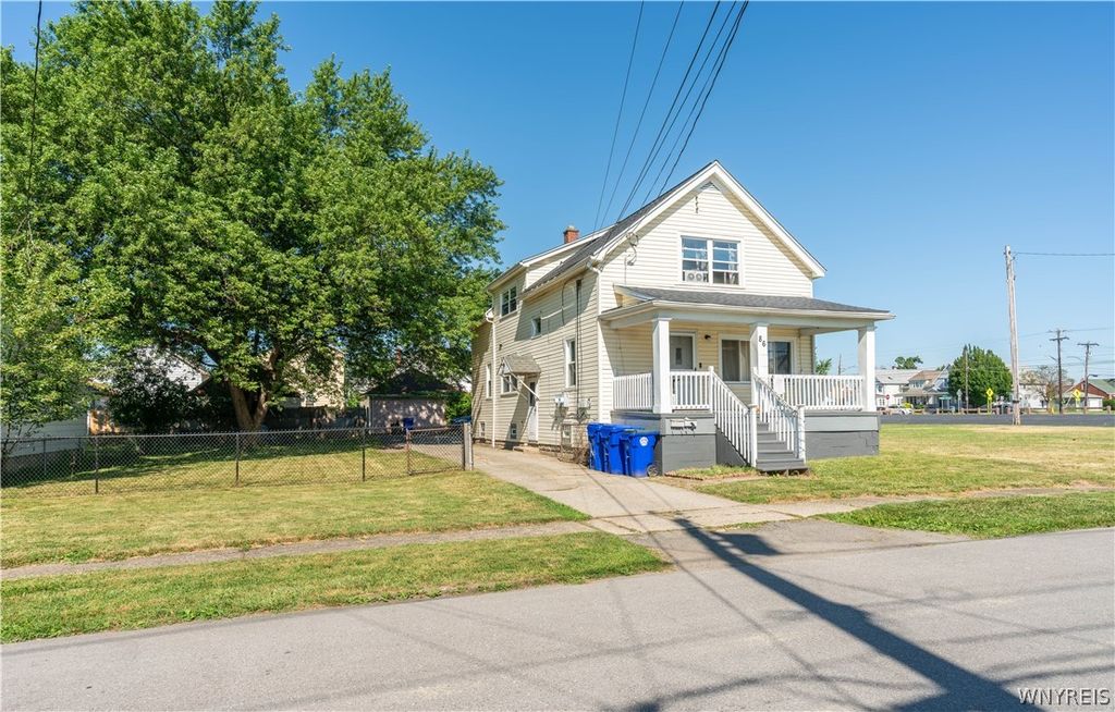 86 Fernwood Avenue, West Seneca, NY 14206
