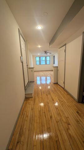 603 E 60th Street G, Chicago, IL 60637