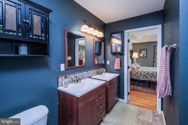 486 HIDDEN VIEW LN, Front Royal, VA 22630