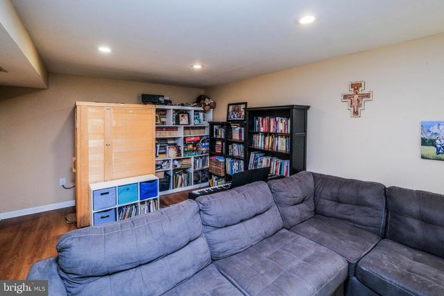 486 HIDDEN VIEW LN, Front Royal, VA 22630