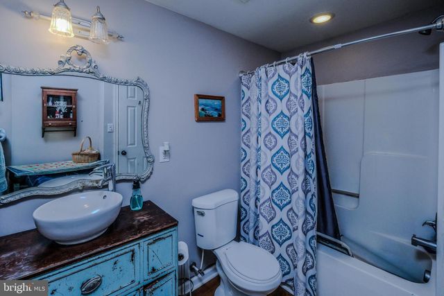 486 HIDDEN VIEW LN, Front Royal, VA 22630