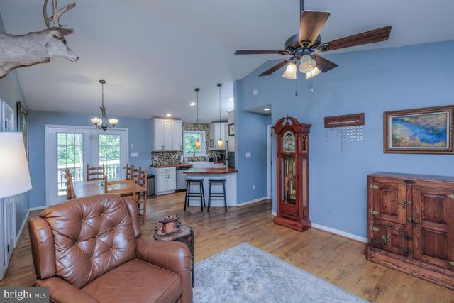 486 HIDDEN VIEW LN, Front Royal, VA 22630
