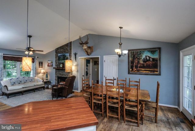 486 HIDDEN VIEW LN, Front Royal, VA 22630