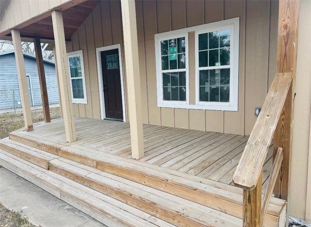 850 N Adams St, Alice, TX 78332