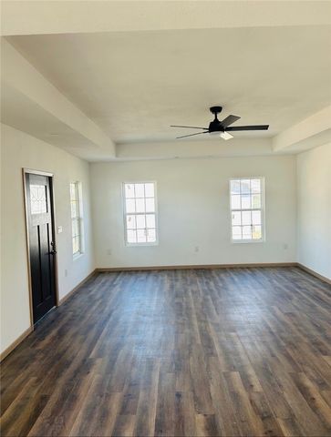 850 N Adams St, Alice, TX 78332