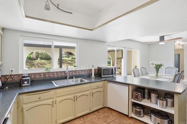 3340 Skytrail Ranch Rd, Jamul, CA 91935