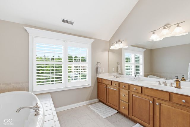 14554 Christie Ann Drive, Fishers, IN 46040