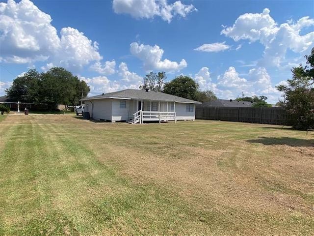 1313 Greenroad Street, Westlake, LA 70669