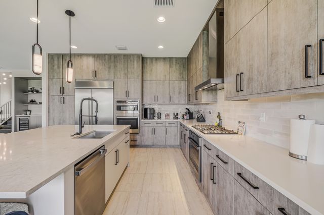 8283 Royal County Down Road, Boca Raton, FL 33434