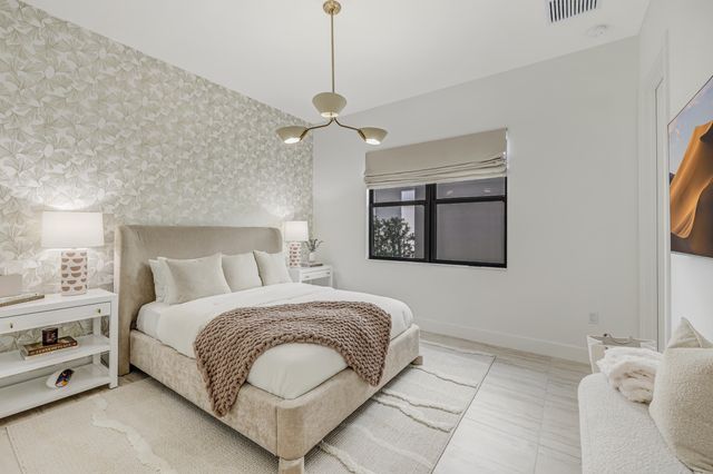 8283 Royal County Down Road, Boca Raton, FL 33434