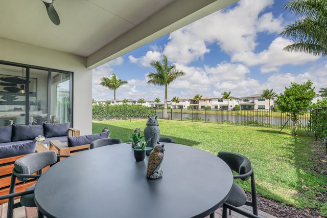 8283 Royal County Down Road, Boca Raton, FL 33434