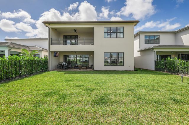 8283 Royal County Down Road, Boca Raton, FL 33434
