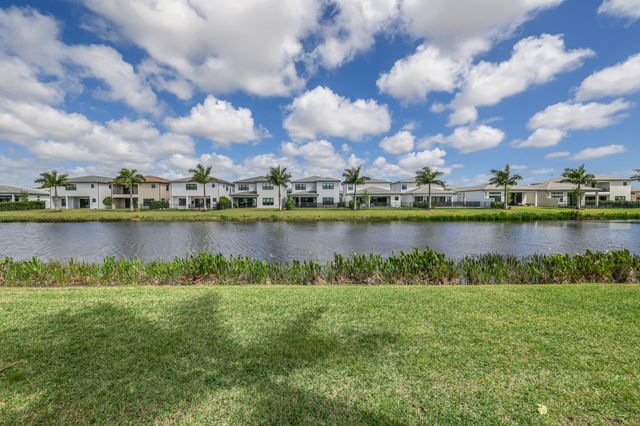 8283 Royal County Down Road, Boca Raton, FL 33434