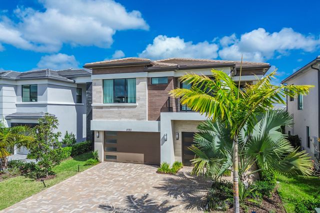 8283 Royal County Down Road, Boca Raton, FL 33434