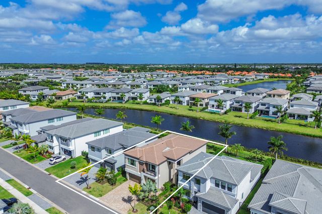 8283 Royal County Down Road, Boca Raton, FL 33434