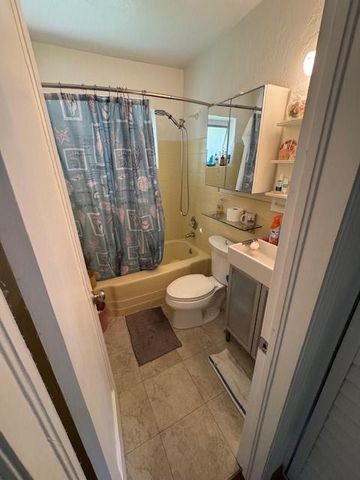 2318 Coolidge Street, Hollywood, FL 33020