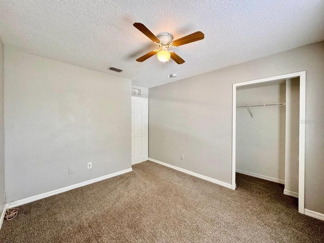 2420 E IDA STREET, Tampa, FL 33610