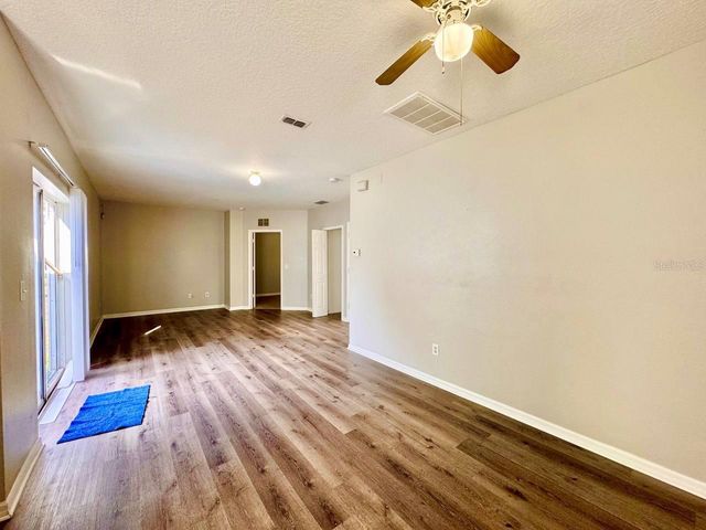 2420 E IDA STREET, Tampa, FL 33610