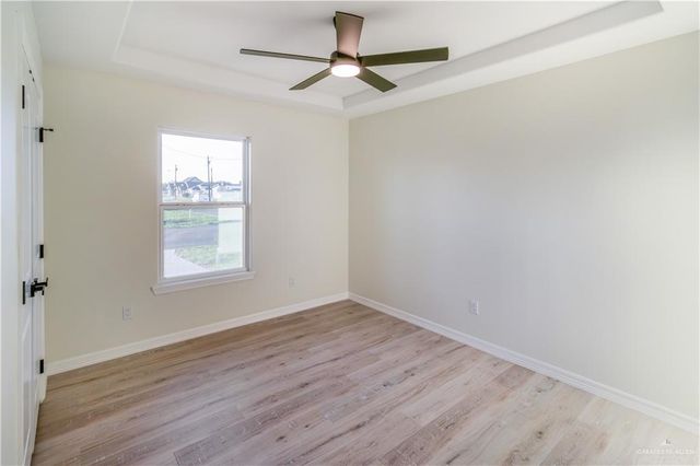 3304 Dichoso Avenue, Donna, TX 78537