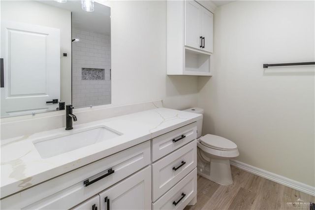 3304 Dichoso Avenue, Donna, TX 78537