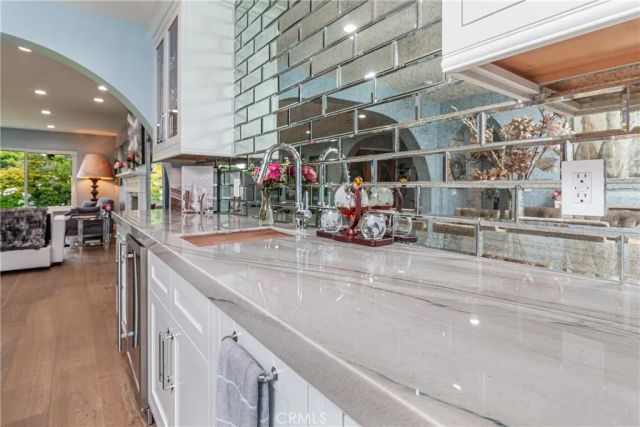 1622 W Oak, Burbank, CA 91506