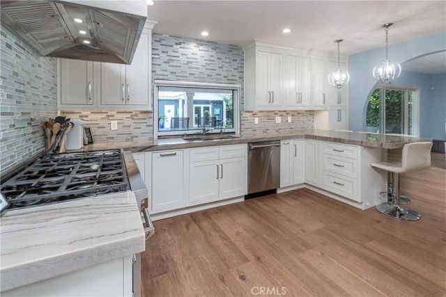 1622 W Oak, Burbank, CA 91506