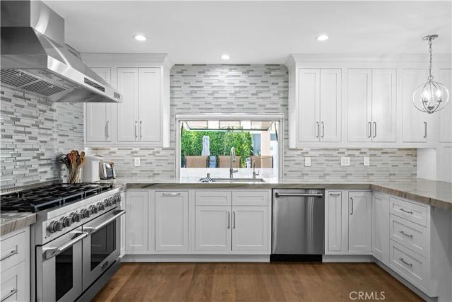 1622 W Oak, Burbank, CA 91506