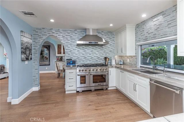 1622 W Oak, Burbank, CA 91506