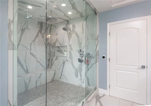 1622 W Oak, Burbank, CA 91506