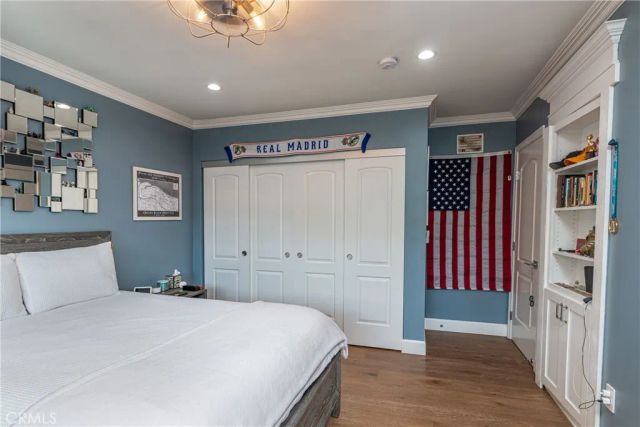 1622 W Oak, Burbank, CA 91506