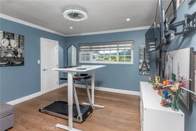 1622 W Oak, Burbank, CA 91506