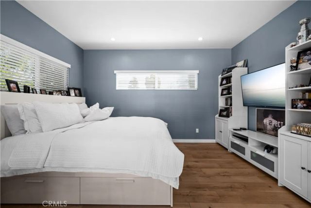 1622 W Oak, Burbank, CA 91506