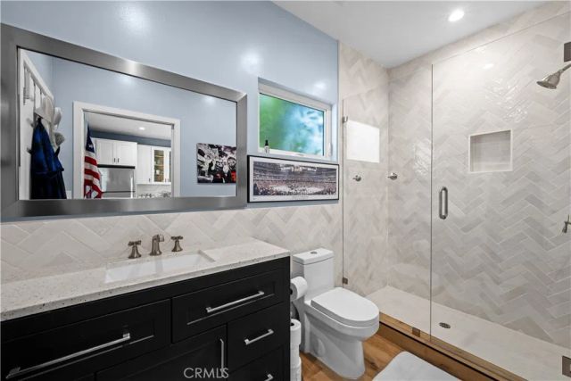 1622 W Oak, Burbank, CA 91506