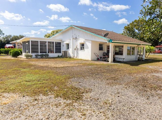 3966 NW 20th Avenue, Okeechobee, FL 34972