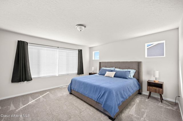 2952 N Barton Loop LP, Post Falls, ID 83854