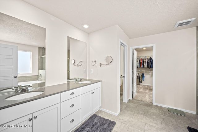 2952 N Barton Loop LP, Post Falls, ID 83854