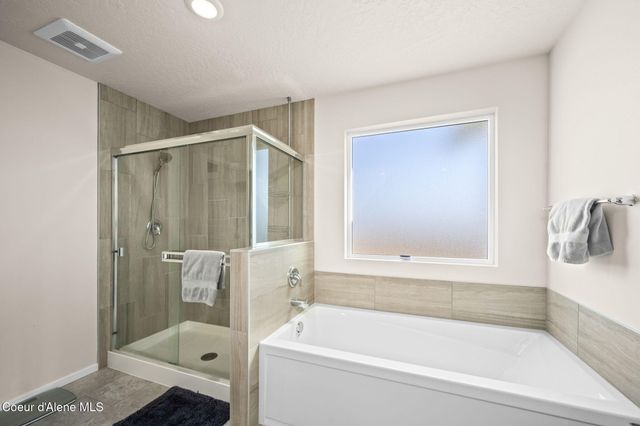 2952 N Barton Loop LP, Post Falls, ID 83854