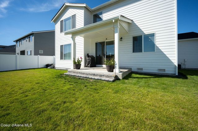 2952 N Barton Loop LP, Post Falls, ID 83854