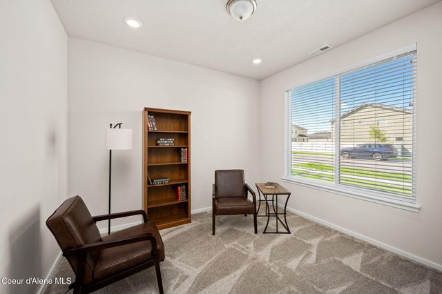 2952 N Barton Loop LP, Post Falls, ID 83854
