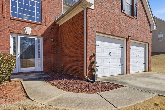 856 Haydens Ridge, Ellenwood, GA 30294