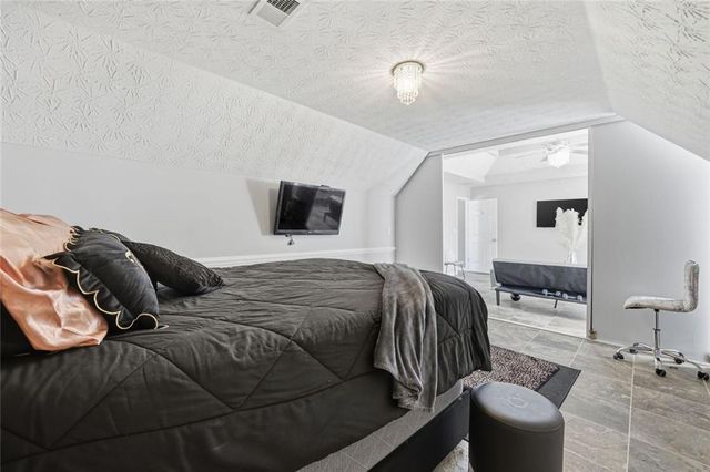 856 Haydens Ridge, Ellenwood, GA 30294