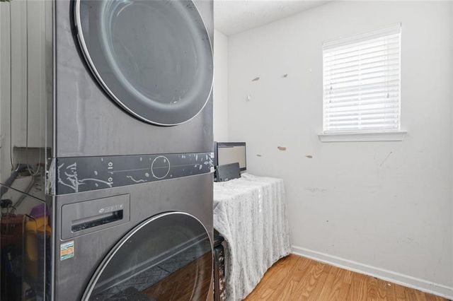 856 Haydens Ridge, Ellenwood, GA 30294