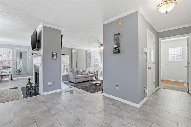 856 Haydens Ridge, Ellenwood, GA 30294