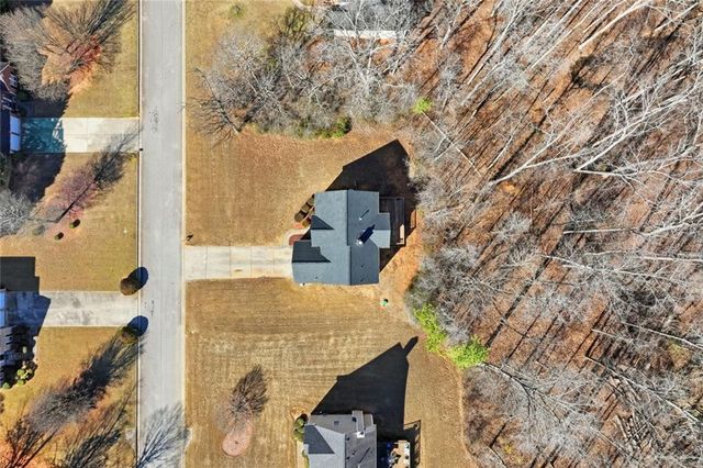 856 Haydens Ridge, Ellenwood, GA 30294