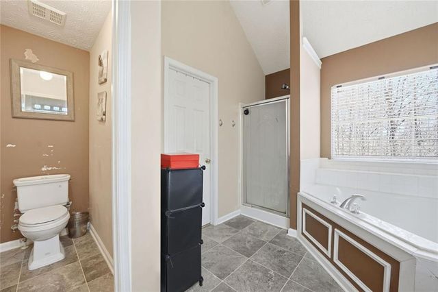 856 Haydens Ridge, Ellenwood, GA 30294