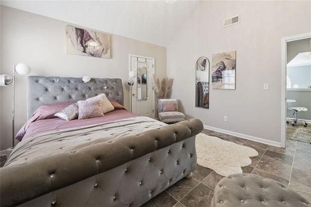 856 Haydens Ridge, Ellenwood, GA 30294