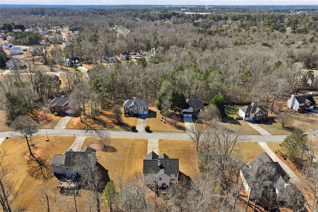 856 Haydens Ridge, Ellenwood, GA 30294